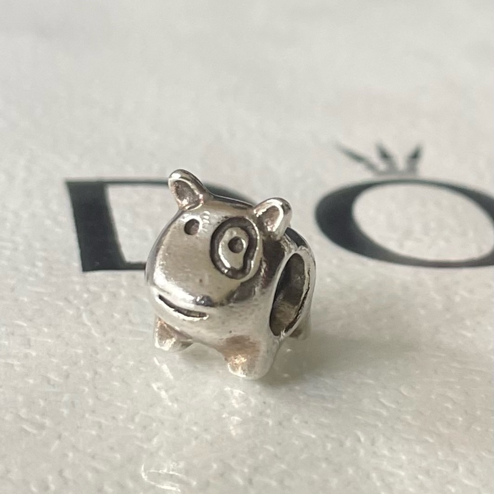 - Pandora Puppy Dog Animal Charm